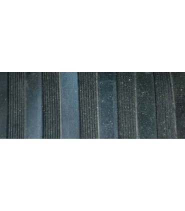 tapis strié en caoutchouc - le mètre